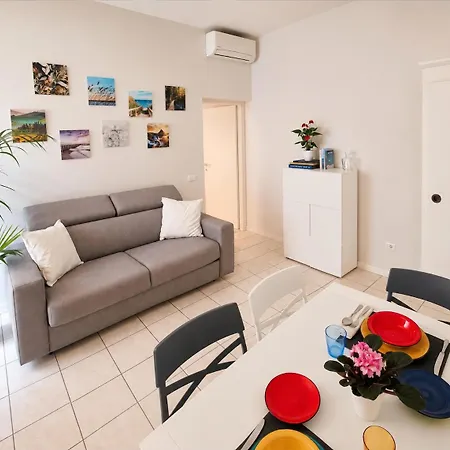 Cozy Charming Centro Verona, Wifi, Smart Tv 아파트